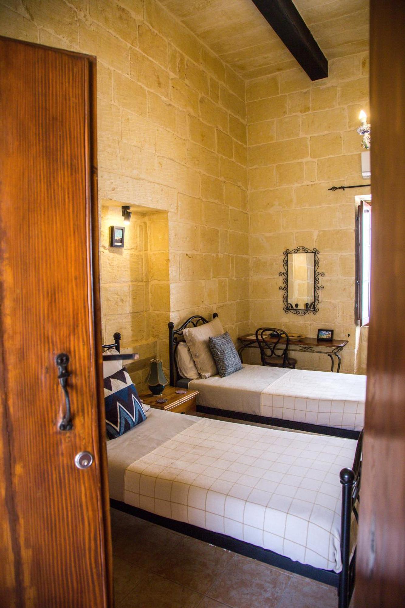 A La Maison B&B Xagħra Zewnętrze zdjęcie